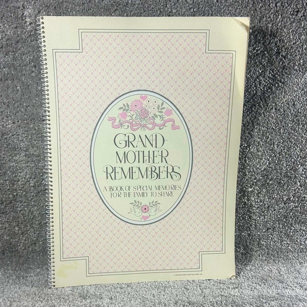 Drawing Board Memory Book Pink Grandmother Remembers Arlene Noel Vintage